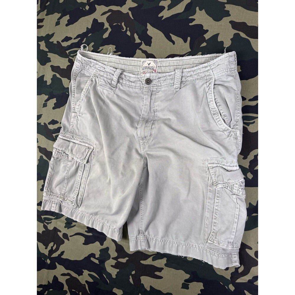Distressed Military Tan Cargo Shorts American Eagle Sz40 Skater Y2K Grunge